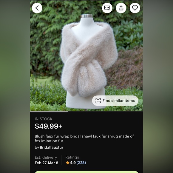 Blush faux fur bridal shawl faux fur wrap made of fox imitation fur - Picture 2 of 4